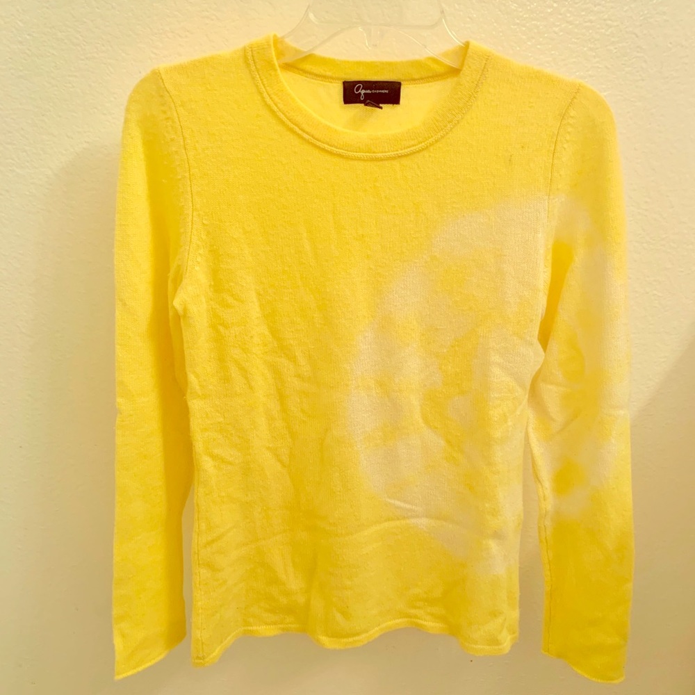 Aqua Cashmere Yellow Fitted Crewneck Sweater